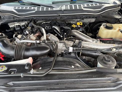Used 2018 Ford F250 XLT image 42