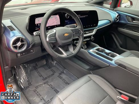 Used 2024 Chevrolet Equinox EV LT FWD image 6