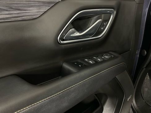 Used 2023 GMC Yukon SLT image 29