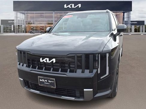 New 2027 Kia Telluride S image 8