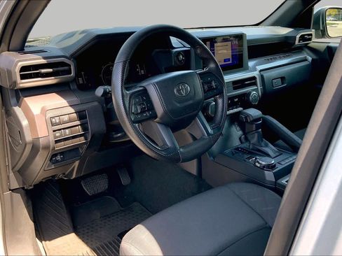 Used 2024 Toyota Tacoma SR5 AWD/4WD image 16