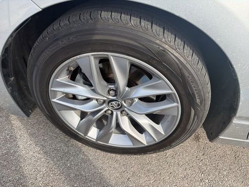 Used 2019 Toyota Avalon XLE w/ Carpet Mat Package image 46