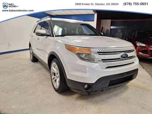 Used 2011 Ford Explorer Limited w/ 302A Rapid Spec Order Code FWD image 9