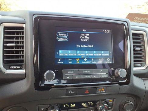 Certified 2024 Nissan Frontier SL image 11