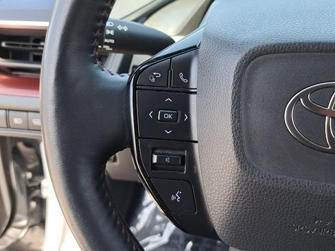 Used 2023 Toyota Prius Prime FWD image 17