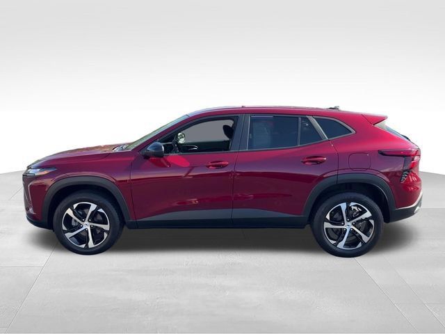 Certified 2024 Chevrolet Trax RS w/ Driver Confidence Package FWD image 3