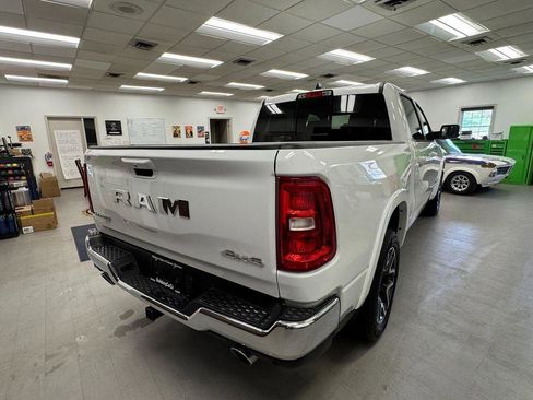 Used 2025 RAM 1500 Laramie image 30