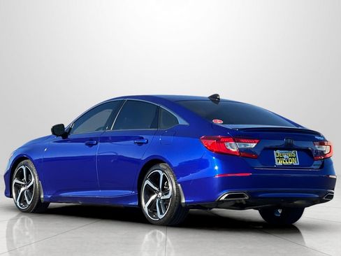 Used 2022 Honda Accord Sport image 6