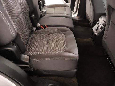 Used 2018 Ford Explorer XLT image 14