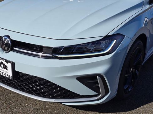 New 2026 Volkswagen Jetta SE image 10