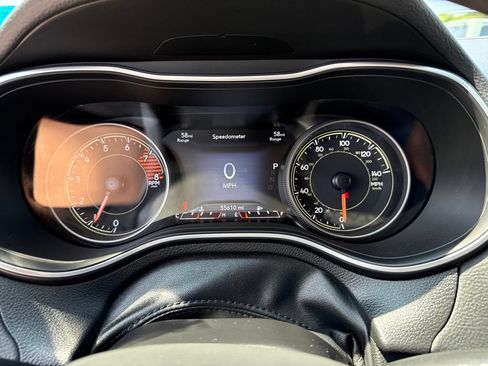 Certified 2022 Jeep Cherokee Latitude Lux AWD/4WD image 11