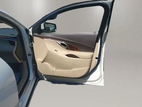 Used 2012 Buick LaCrosse Premium FWD image 13