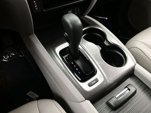 Used 2017 Honda Pilot EX-L image 23