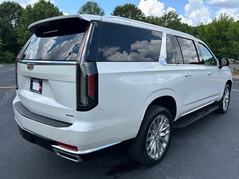 Used 2023 Cadillac Escalade ESV Premium Luxury AWD/4WD image 26