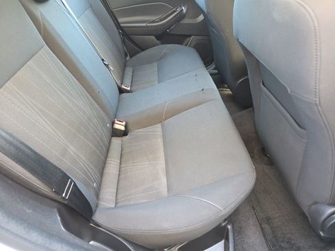 Used 2017 Ford Focus SE FWD image 24