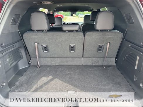 Used 2024 Chevrolet Traverse LT w/ Midnight/Sport Edition image 28