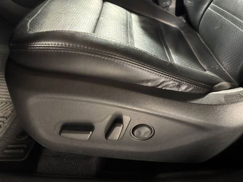 Used 2017 Kia Sorento EX image 13