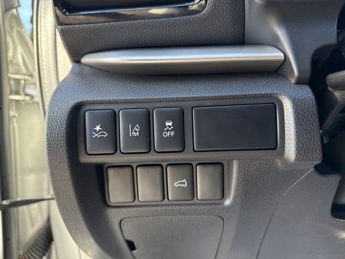 Used 2024 Mitsubishi Eclipse Cross SE image 22