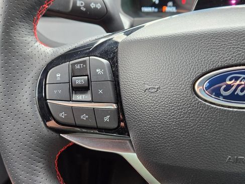 Used 2025 Ford Explorer ST-Line w/ Premium Package RWD image 21