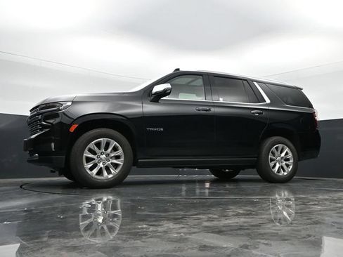 Used 2023 Chevrolet Tahoe Premier w/ Premium Package 2 AWD/4WD image 42