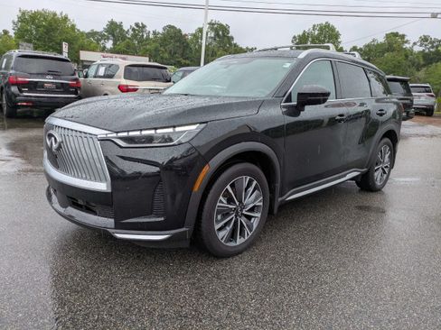 Used 2026 INFINITI QX60 Luxe w/ Cargo Package FWD image 8