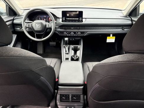 Certified 2025 Honda Accord LX image 20