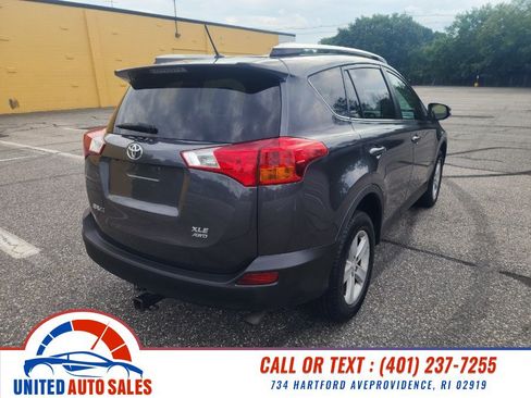 Used 2013 Toyota RAV4 XLE AWD/4WD image 5