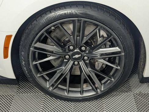 Certified 2018 Chevrolet Camaro ZL1 RWD image 8