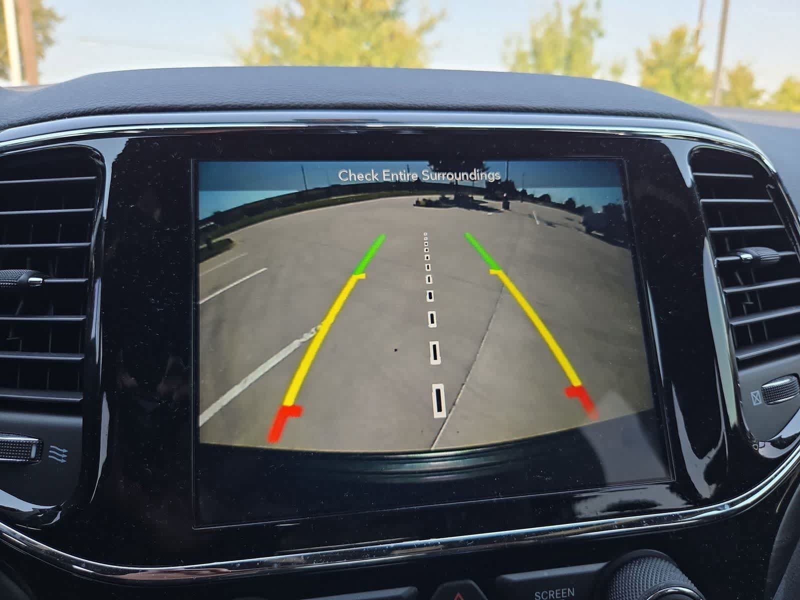 Used 2019 Jeep Grand Cherokee Altitude RWD image 28