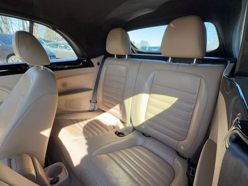Used 2015 Volkswagen Beetle R-Line image 31