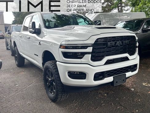 Used 2026 RAM 2500 Laramie AWD/4WD image 1