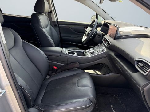 Used 2023 Hyundai Santa Fe Limited image 18