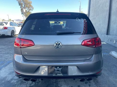 Used 2016 Volkswagen Golf R 4-Door image 8