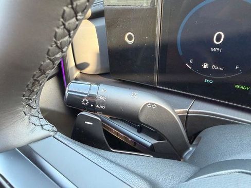 Used 2026 Hyundai Santa Fe Calligraphy image 16