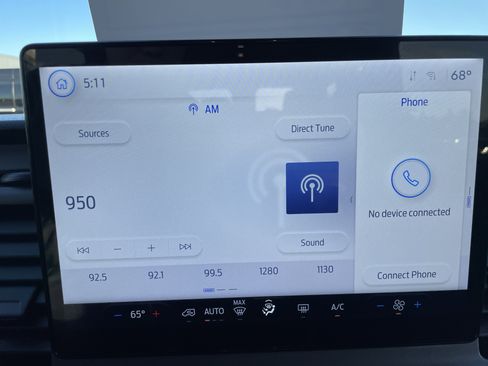 Used 2022 Ford Transit 350 XLT image 20