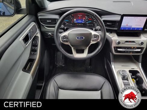 Used 2022 Ford Explorer XLT w/ Equipment Group 202A RWD image 21