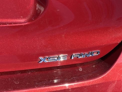 Used 2023 Toyota Highlander XSE image 4