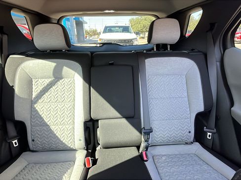 Used 2024 Chevrolet Equinox LS w/ Midnight Edition FWD image 23