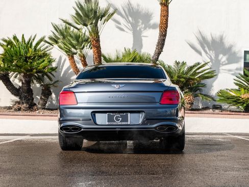 Used 2024 Bentley Flying Spur S V8 image 15