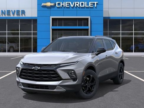 New 2026 Chevrolet Blazer LT w/ Convenience Package AWD/4WD image 7