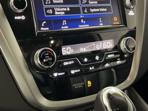 Used 2024 Nissan Murano SV image 21