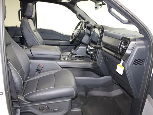 New 2026 Ford F150 Lariat w/ Equipment Group 501A Mid image 29