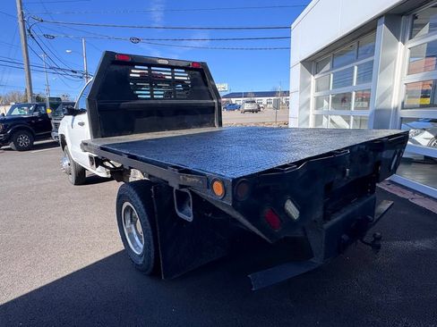 Used 2018 Chevrolet Silverado 3500 W/T w/ WT Convenience Package AWD/4WD image 3