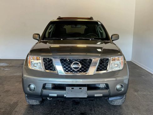 Used 2007 Nissan Pathfinder SE w/ SE Premium Pkg AWD/4WD image 2