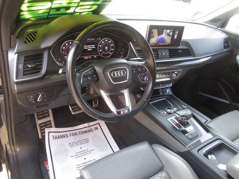 Used 2018 Audi SQ5 Premium Plus w/ S Sport Package AWD/4WD image 21