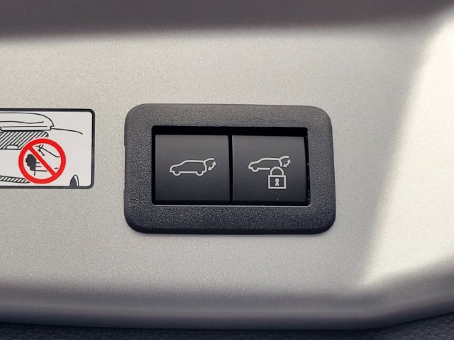 New 2027 Toyota Prius Plug-In Hybrid w/ Limited Premium Package FWD image 24