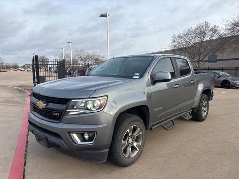Used 2019 Chevrolet Colorado Z71 image 1