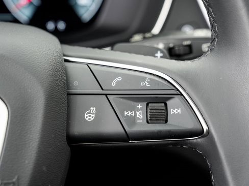 Certified 2025 Audi Q5 2.0T Premium Plus w/ Premium Plus Package image 14