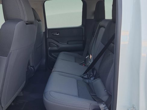 Certified 2026 Nissan Frontier SV w/ All-Weather Content Package RWD image 10