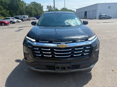 Used 2026 Chevrolet Equinox LT AWD/4WD image 6